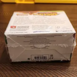 Pokemon TCG Sword & Shield Vivid Voltage Booster Box English Pikachu - Image 2