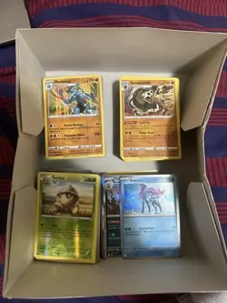 500 Pokemon Cards Bulk Lot - Image 1