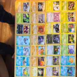 Pokemon Card Lot 28 Cards - Image 1