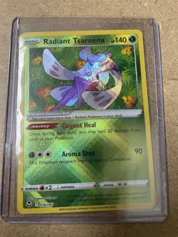 Radiant Tsareena (#016/195) - Holofoil SWSH - Silver Tempest NM Pokemon - Image 1