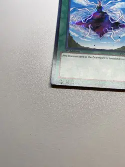 Yugioh DIMENSIONAL FISSURE 1st Edition Secret Rare RYMP-EN081 HP - Image 3