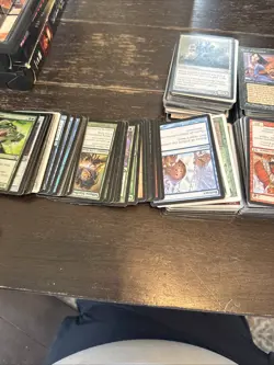 Huge Lot of 700 Vintage MTG Cards. Storage Unit Find. Not Sure What’s Here. - Image 2