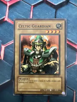 Yu-Gi-Oh! TCG Celtic Guardian Card LOB-007 - Image 2