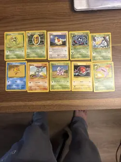 Pokemon Base Set Unlimited Mixed Lot Of 27 Cards - Image 1