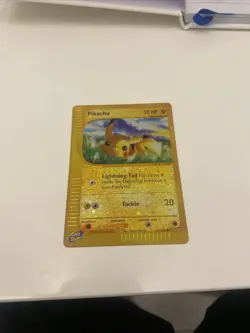 Pokemon Pikachu 124/165 Expedition Base Set Reverse Holo - Image 2