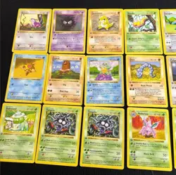 24x 1st Edition Shadowless Pokemon Cards Base Set Vintage Lot Bulbasaur Vulpix - Image 3