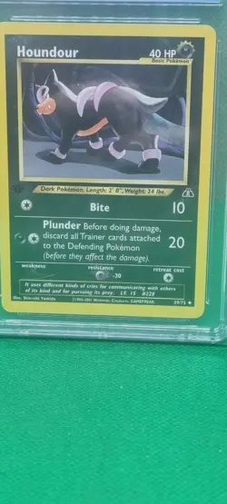 CGC 8 Pokemon Houndour Neo Discovery 1st Edition 39/75 WOTC Wizards Of The Coast - Image 2
