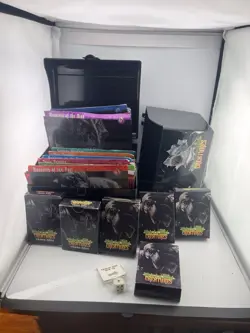 Weird n' Wild Creatures Card Lot w/2 Plastic Storage Box’s & 8 Group Cards & Die - Image 1