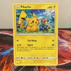 Pikachu 29/30 | Alolan Raichu Trainer Kit | Pokemon | LP - Image 1