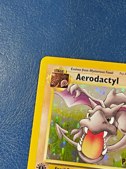 Pokemon Fossil AERODACTYL 1/62 Holo 1ST EDITION PRERELEASE - Image 4