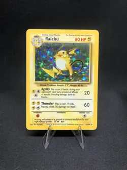 Raichu 14/102 Pokemon Base Set Holo Rare - Image 1