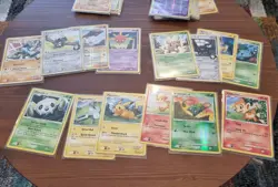 Pokemon TCG 2009 Card Lot 35 Cards: Supreme Victors, Rising Rivals + More - Image 4