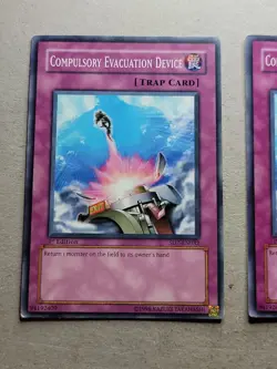 2x Compulsory Evacuation Device - SD7-EN032 - 1st Edition - YuGiOh-MP - Image 2