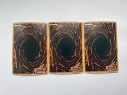 3 x Regenesis Overlord DOOD-EN022 Super Rare 1st Edition YuGiOh Playset NM - Image 2