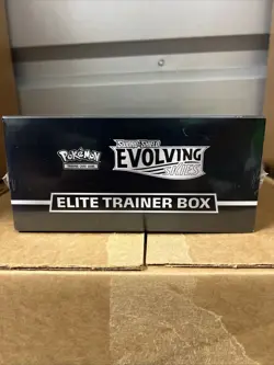 Pokemon TCG: Sword & Shield Evolving Skies Elite Trainer Box ETB Factory Sealed - Image 4
