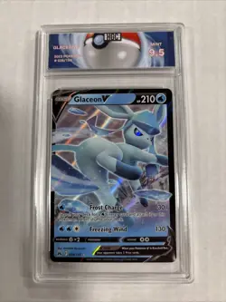 2023 Pokemon Glaceon V #38 HGC 9.5 (sb6) - Image 1