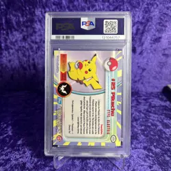 1999 Topps Pokemon TV #25 Pikachu Rainbow Foil Blue Logo PSA 7 - Image 2