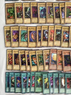 Yu-Gi-Oh! Vintage 80 + Card Lot Blue-Eyes White Dragon 3 Holo 14 1st Edition - Image 3