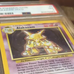 1999 POKEMON BASE SET UNLIMITED #1 ALAKAZAM-HOLO PSA 7 - Image 3