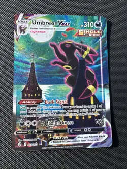 Pokemon TCG Umbreon VMAX Single Strike Holo Rare Card 095/203 - Image 1