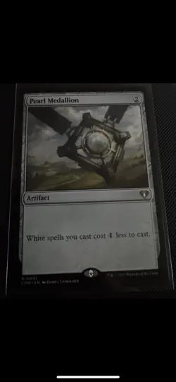 Pearl Medallion #401 (NM) Commander Masters CMM Magic MTG NEAR MINT Magic NM - Image 1