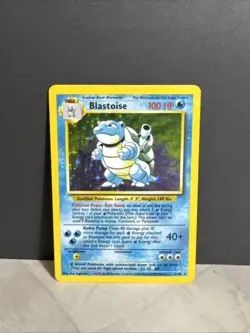 Blastoise 002/102 Holo Rare Pokemon Card English 1999 Base Set - Image 1