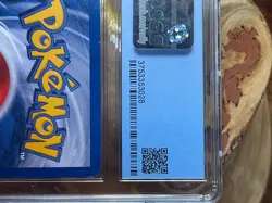CGC universal grade Dark Charizard Pokemon 2000 Team Rocket - Unlimited - 21/82 - Image 2