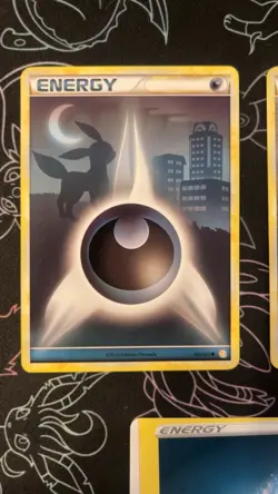 Pokemon Umbreon Darkness Energy HeartGold SoulSilver 2010 121/123 Error - Image 3