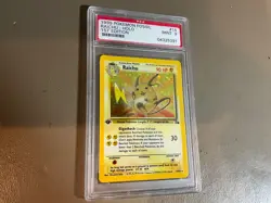 1999 POKEMON FOSSIL 1ST ED #14 RAICHU-HOLO PSA 9 vintage case - Image 1