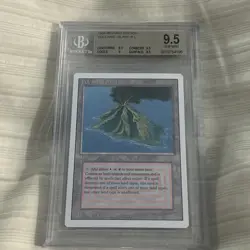 MAGIC THE GATHERING MTG 1994 REVISED ED VOLCANIC ISLAND RARE BGS 9.5 - Image 1
