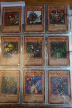 2003 YuGiOh! Starter Deck: Pegasus ( SDP ) Full Complete 50 Card Set NM 2003 - Image 2