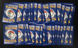 Pokemon Neo Genesis 40 Card Lot No Duplicate WOTC NM Vintage 2000 TCG Bulk - Image 2