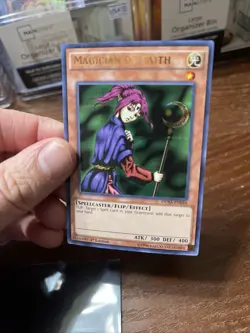 Magician of Faith DUSA-EN044 Duelist Saga 1st Edition - Image 3