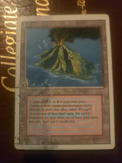 magic the gathering: revised Volcanic Island dual land(damaged) - Image 1