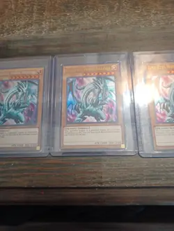 Yu-Gi-Oh BLUE EYES WHITE DRAGON 8 CARD LOT! LIMITED AND 1ST EDITION 2014-2018 - Image 4