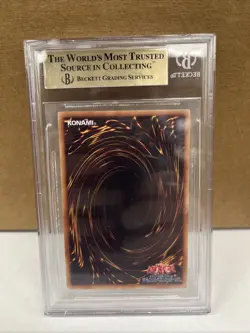 2018 Stardust Dragon YuGiOh 20th Anniversary Duelist Box Japanese Beckett 9.5 - Image 2