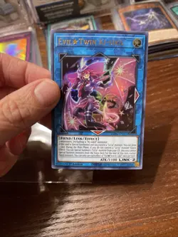 Yu-Gi-Oh! Evil Twin Ki-sikil GEIM-EN015 Ultra Rare 1st Edition Near Mint - Image 3