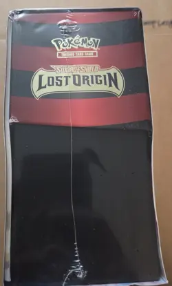 Pokemon TCG: Sword & Shield Lost Origin ETB Elite Trainer Box (8 Packs) SEALED 820650850714 - Image 4