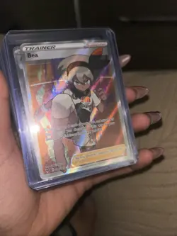 Pokemon Bea TCG Vivid Voltage Holo Full Art Ultra Rare Card 180/185 NM - Image 1