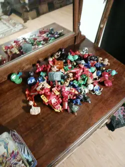 Bakugan Battle Brawlers Lot Figures And Cards - Image 3