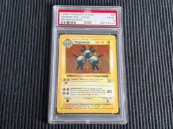1999 POKEMON GAME #9/102 MAGNETON *HOLO SHADOWLESS PSA 9 MINT* - Image 1