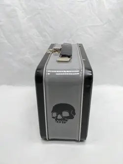 Legion Supplies Skull Trading Card Deck Holder Lunchbox Tin - Image 2