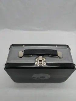 Legion Supplies Skull Trading Card Deck Holder Lunchbox Tin - Image 5