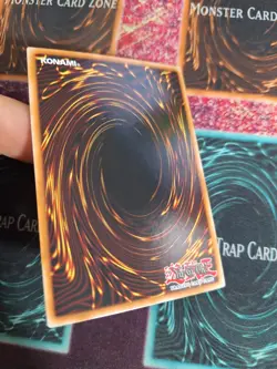 Yu-Gi-Oh! D Cubed DESO-EN007 Secret Rare 1st Edition Near Mint - Image 4