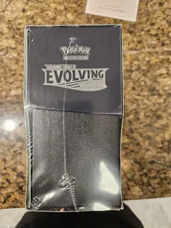 Pokemon TCG - Evolving Skies Elite Trainer Box (Umbreon Leafeon Jolteon Flareon) - Image 2