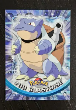 BLASTOISE - POKEMON TOPPS AUTHENTIC CARD #09 NM first print blue logo NON HOLO - Image 1