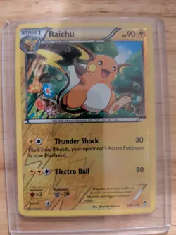 2014 Pokemon TCG XY Furious Fist Raichu Reverse Holo Card #28/111 - Image 3