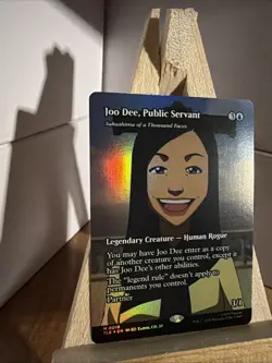 Joo Dee,Public Servant-Sakashima of a Thousand Faces (Borderless) Mythic Foil 18 - Image 3