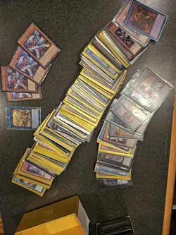 Yugioh TCG Bulk 600 Card HOLO ONLY LOT - Image 2