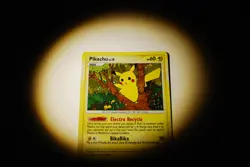 Pikachu DP16 2007 Reverse Holo Snowflake Stamp Pokemon Card - Image 4